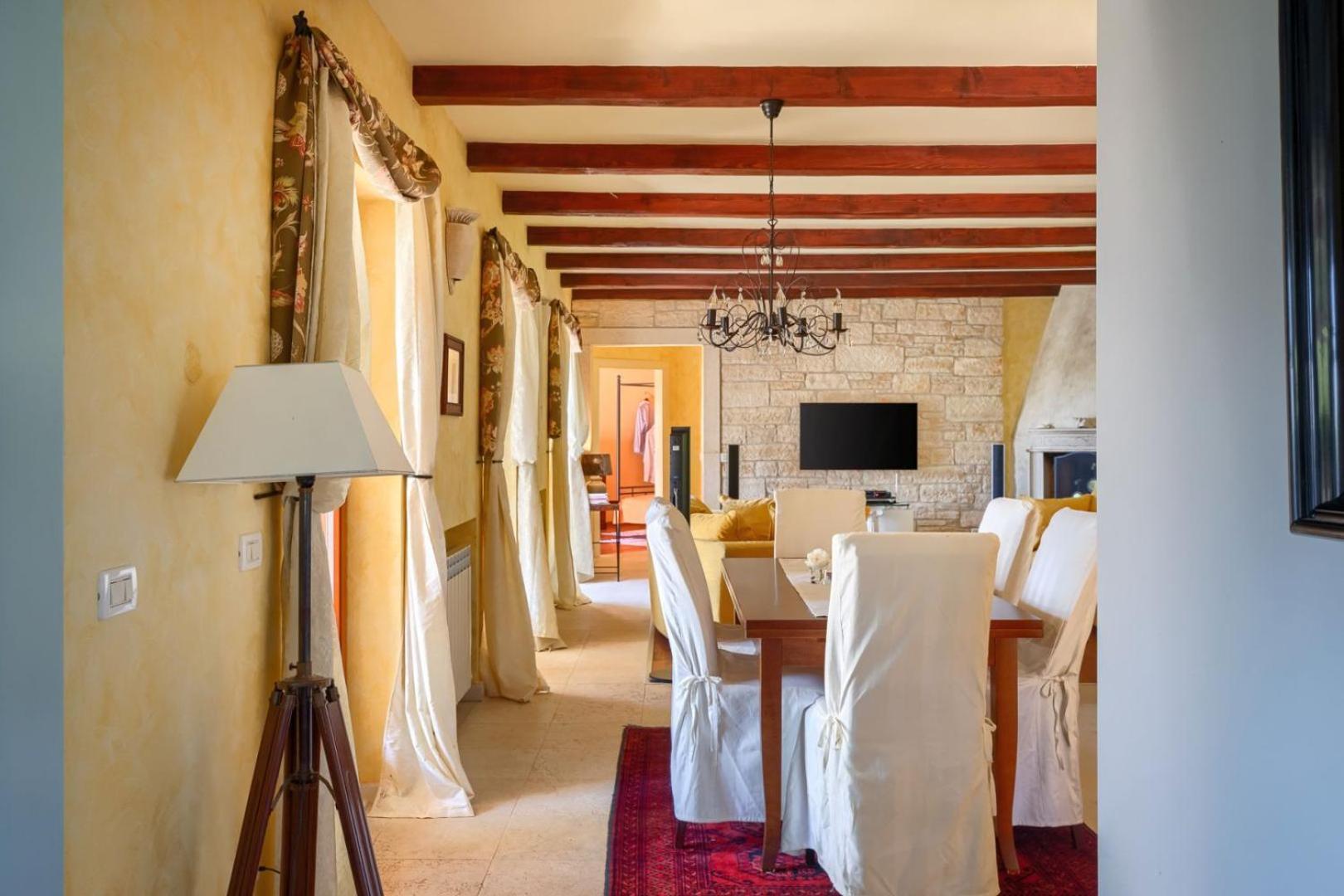 Rustic Villa Cehici With Pool In Sveti Lovrec Jehnici Екстериор снимка