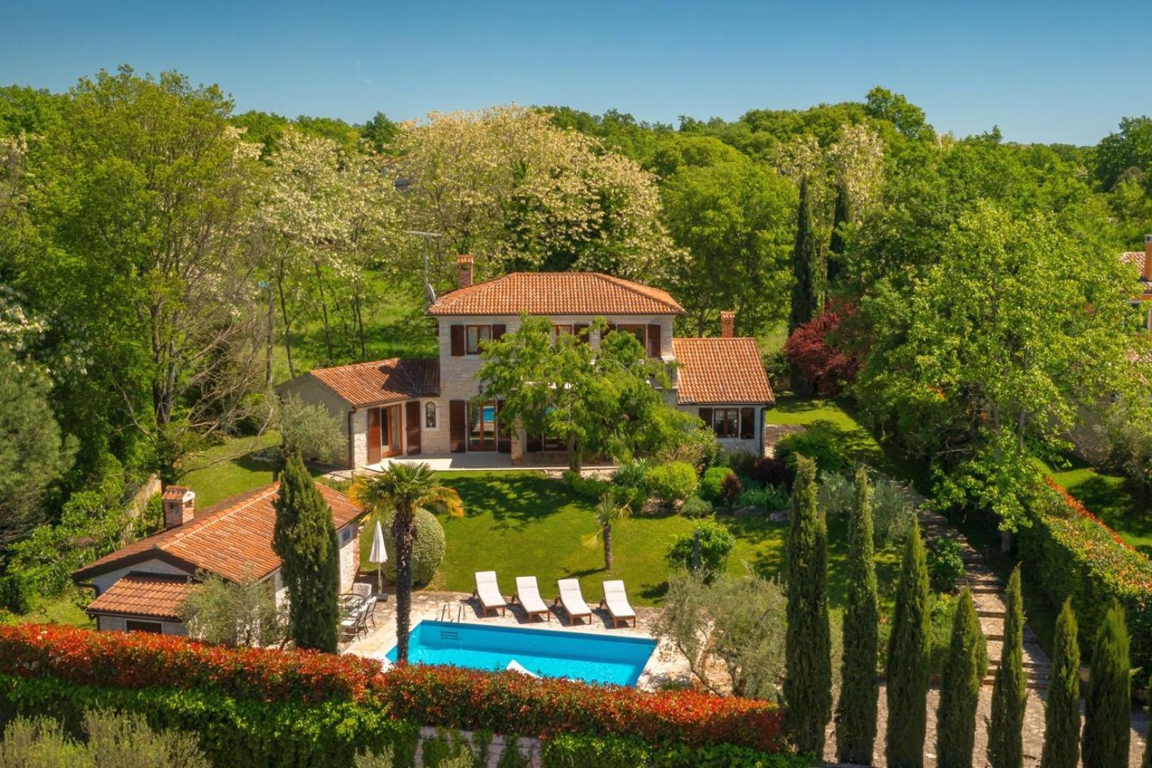Rustic Villa Cehici With Pool In Sveti Lovrec Jehnici Екстериор снимка