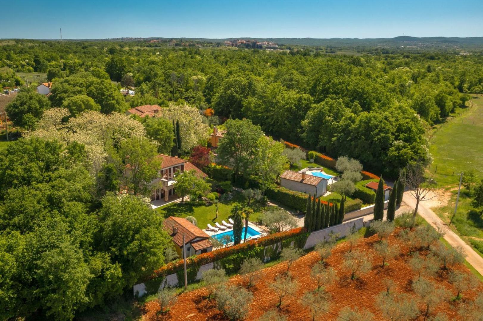 Rustic Villa Cehici With Pool In Sveti Lovrec Jehnici Екстериор снимка