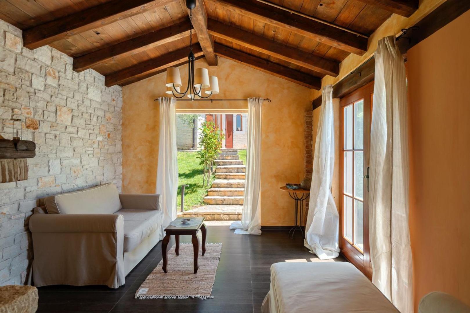 Rustic Villa Cehici With Pool In Sveti Lovrec Jehnici Екстериор снимка